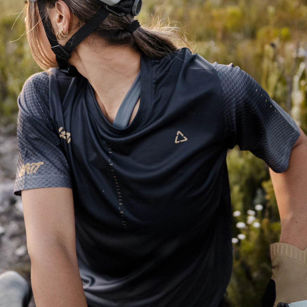 Jersey MTB Trail 3.0 Women - Ghost Black - Image 6