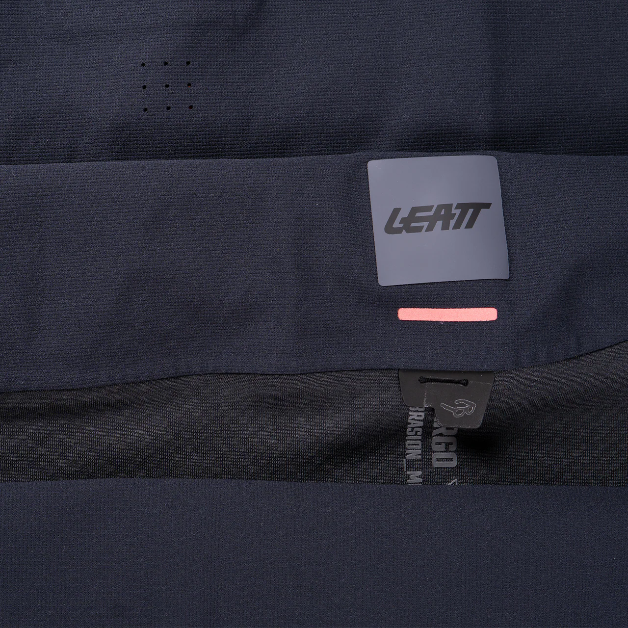 Jersey MTB Trail 6.0 Cargo - Ghost Black - Image 3