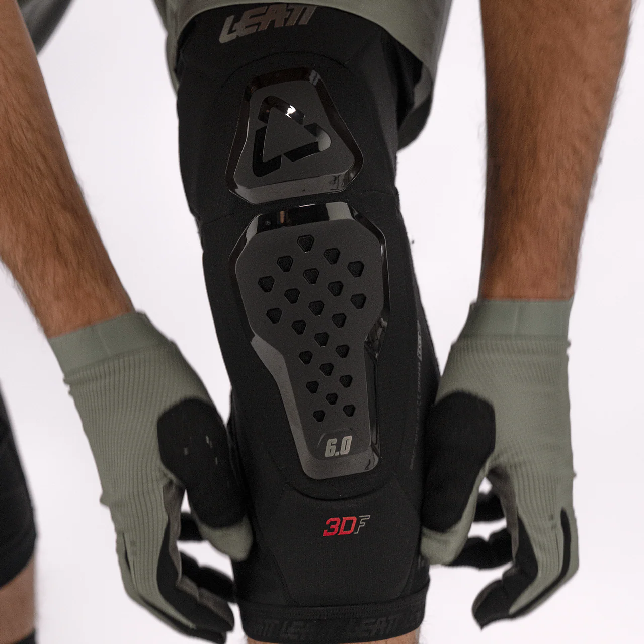 Knee Guard 6.0 Evo - Black - Image 3