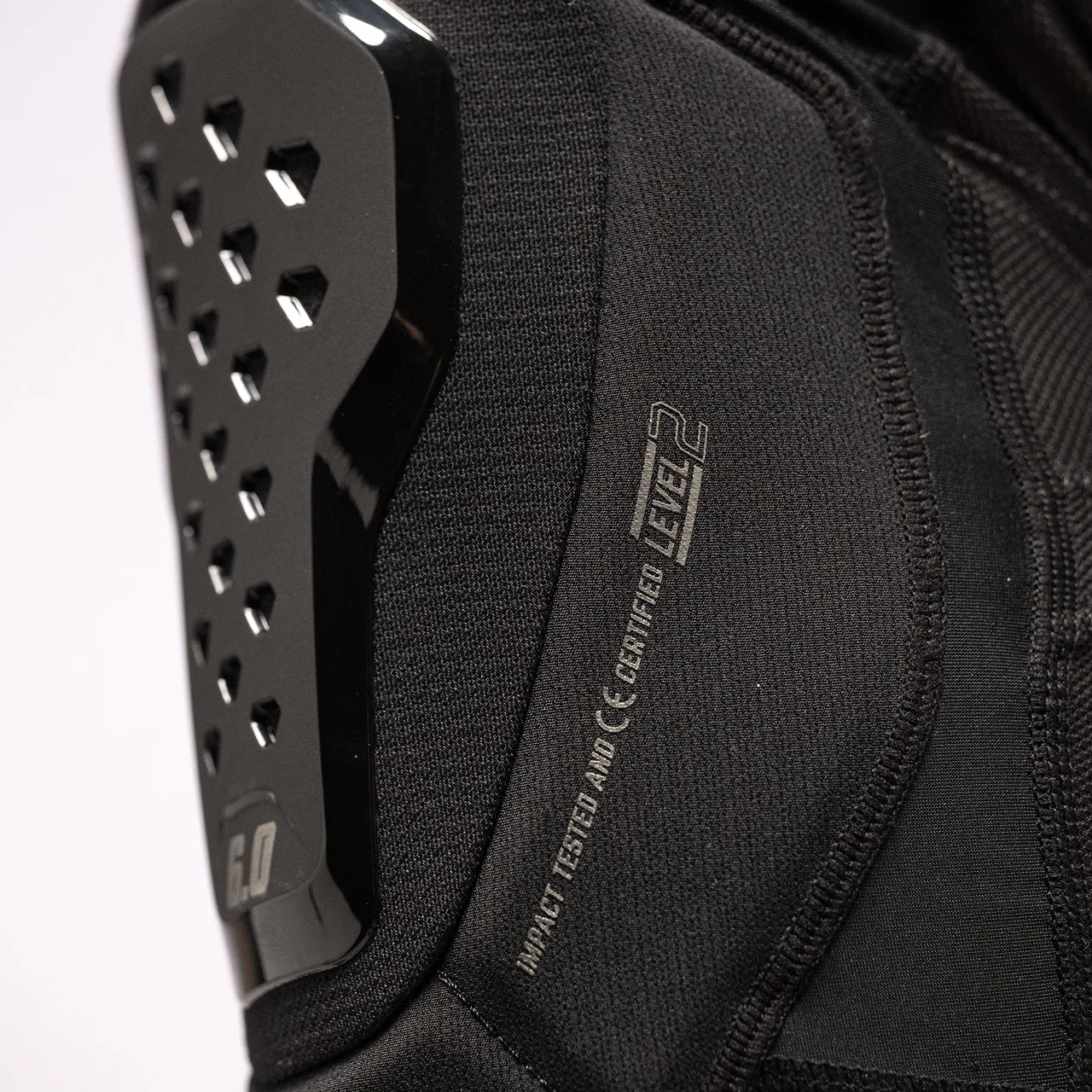 Knee Guard 6.0 Evo - Black - Image 5