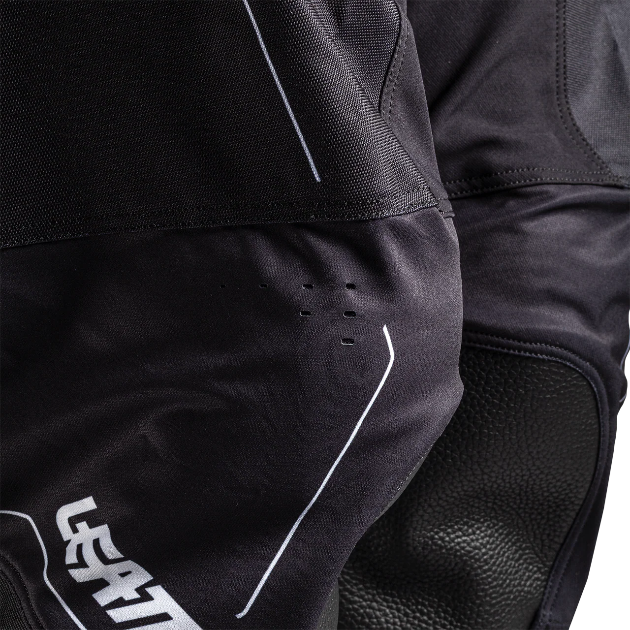 Pant Moto 4.5 - Black - Image 5