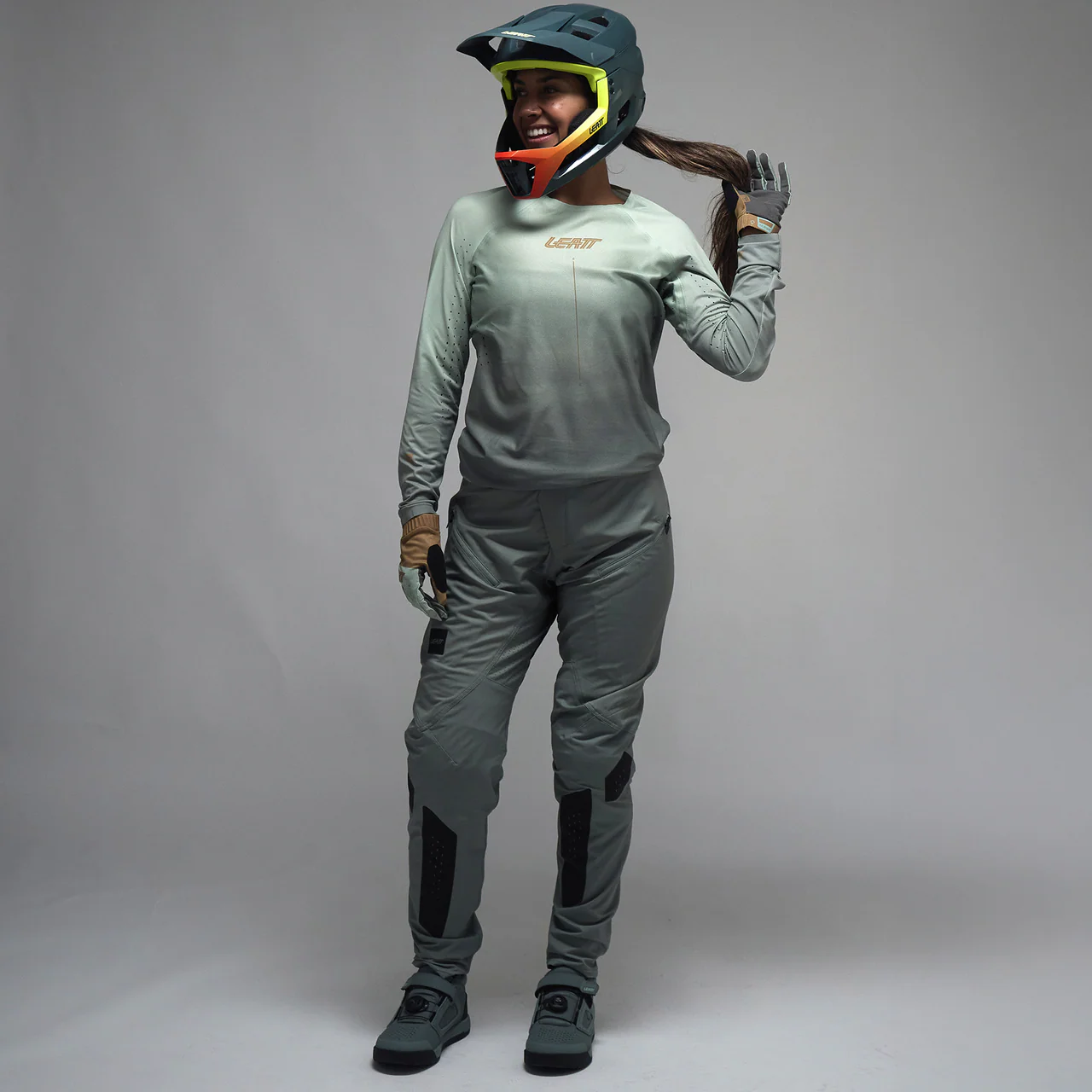 Pant MTB Gravity 3.0 Women - Mist Green - Image 4
