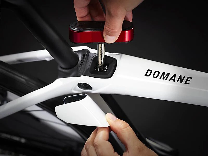 Domane SLR 7 eTap Gen 4 Crystal White - Image 9