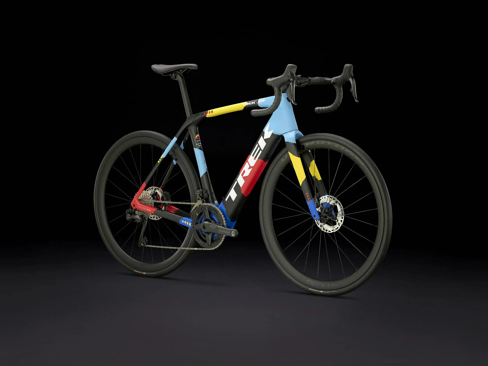 Domane+ SLR 7 Matte Trek Black 360Wh - Image 2