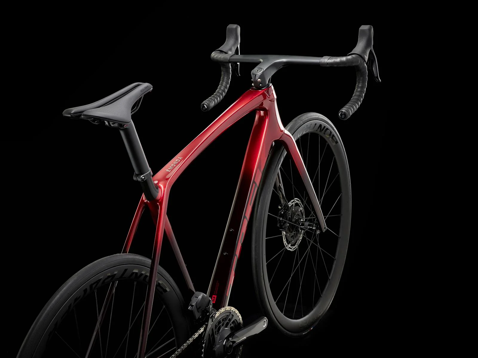 Emonda SLR 7 AXS Metallic Red Smoke to Red Carbon Smoke - Image 3
