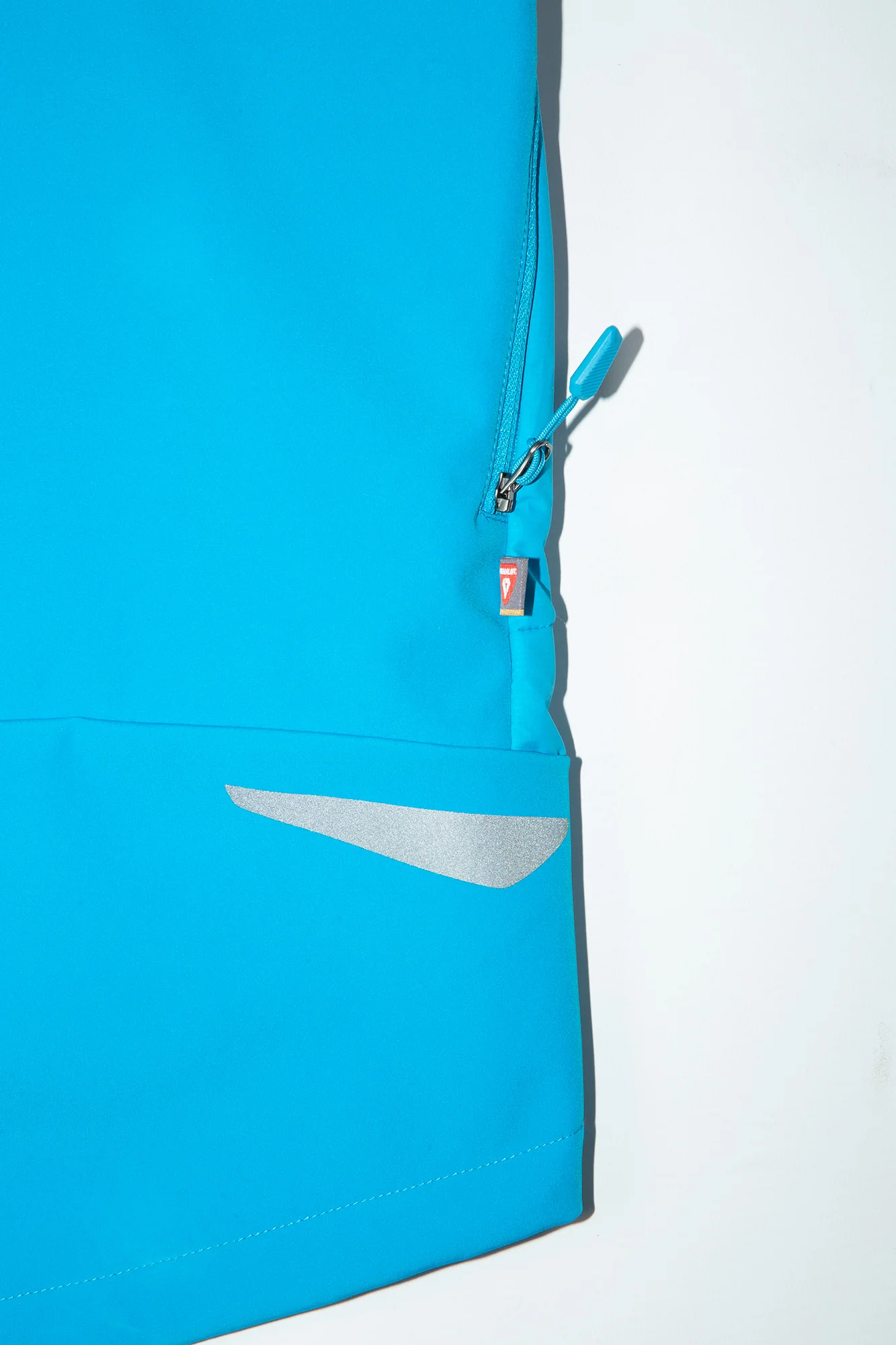 MT500 Freezing Point Weste  - Electric Blue - Image 5