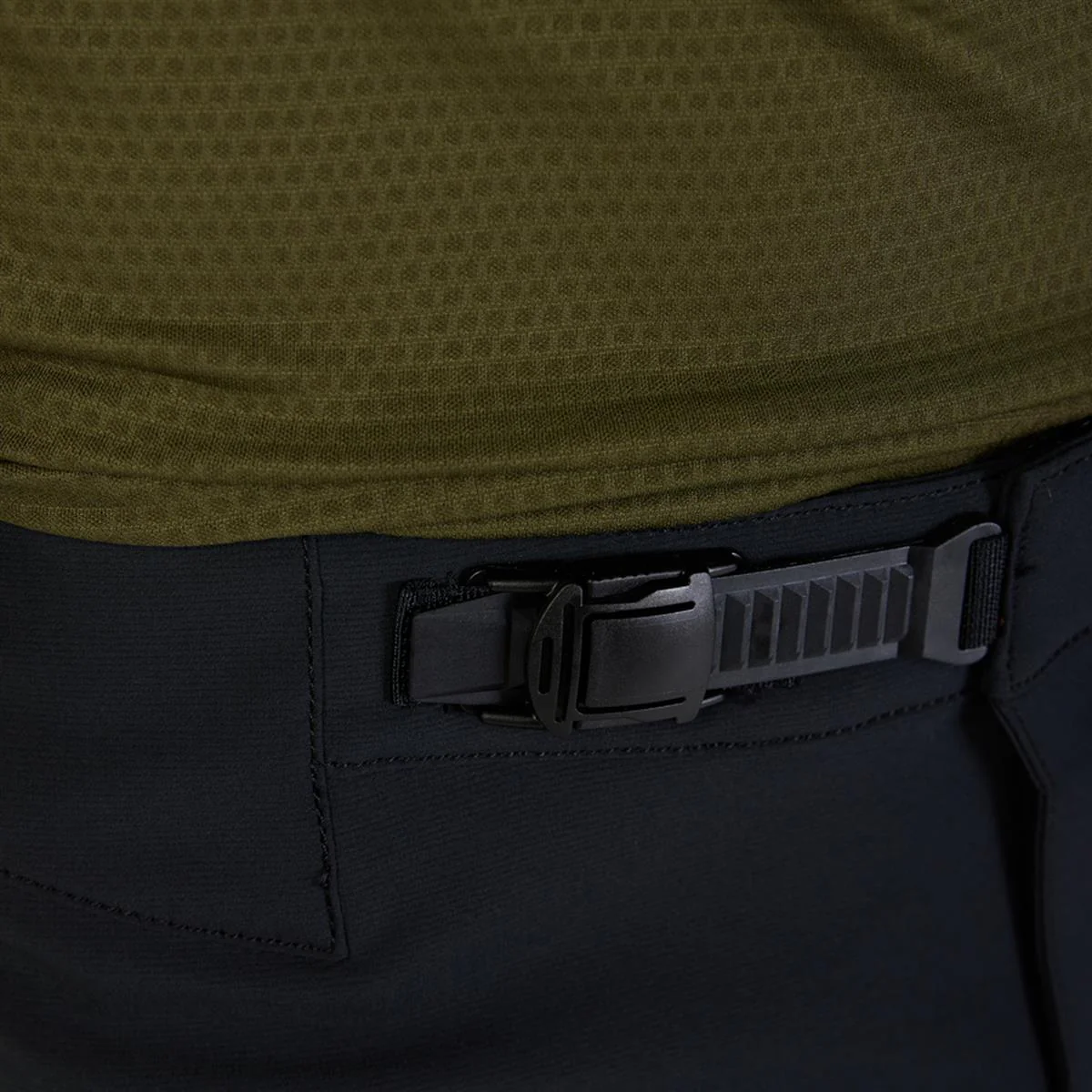 Defend Pant - Black - Image 11