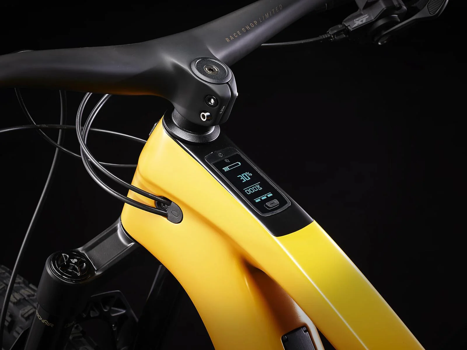 Fuel EXe 9.8 XT Satin Baja Yellow - Image 4