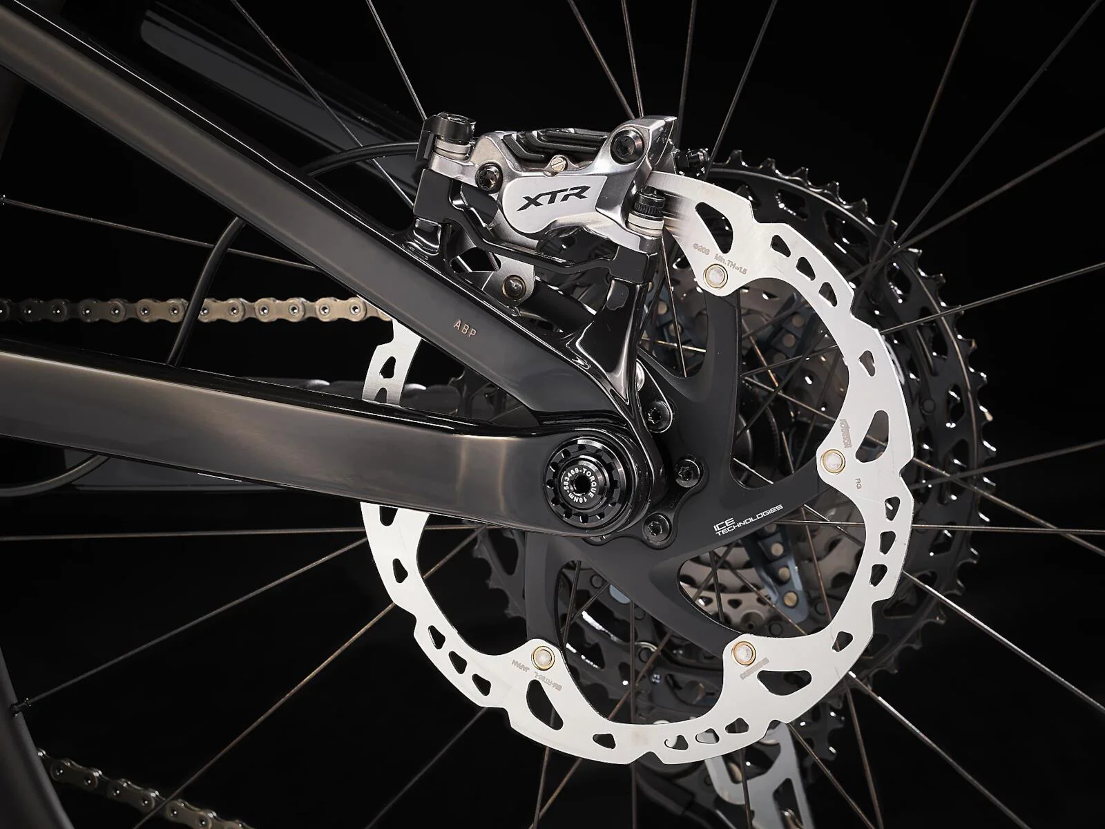Fuel EXe 9.9 XTR Deep Smoke - Image 8
