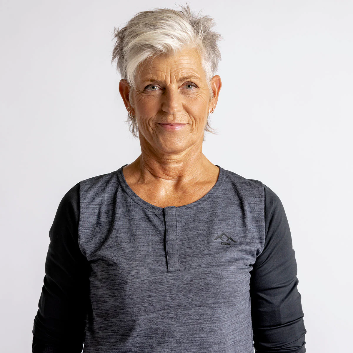 Carve X Women Henley graphit-solid black - Image 2