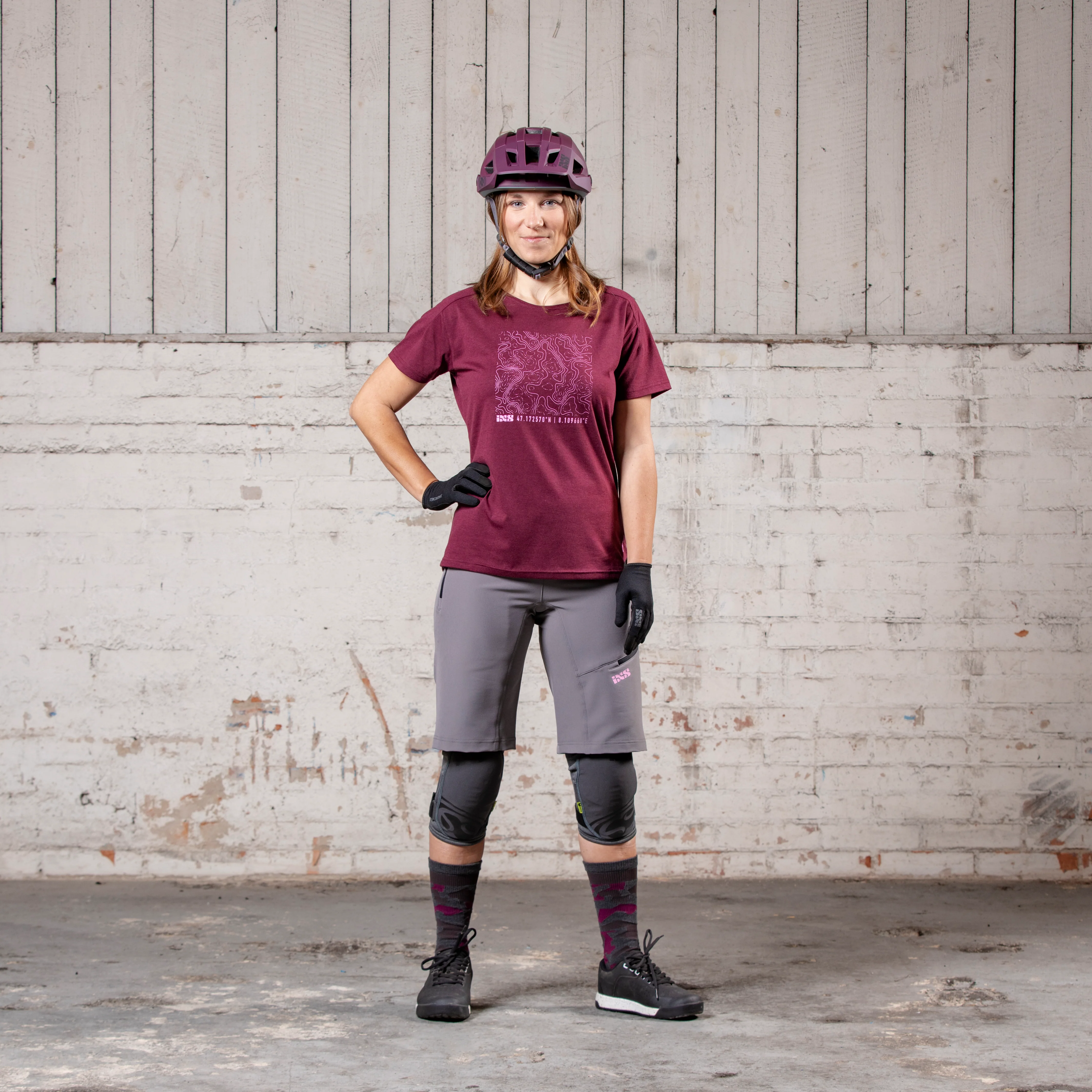 Flow Women Tech Tee Contour raisin - Image 5