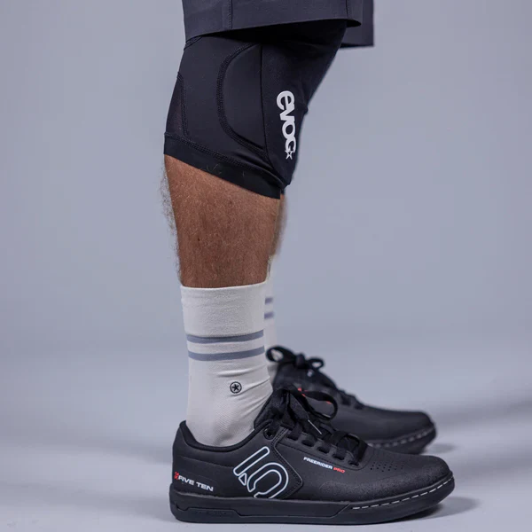 Knee Protector LS Flex Lite - black - Image 4