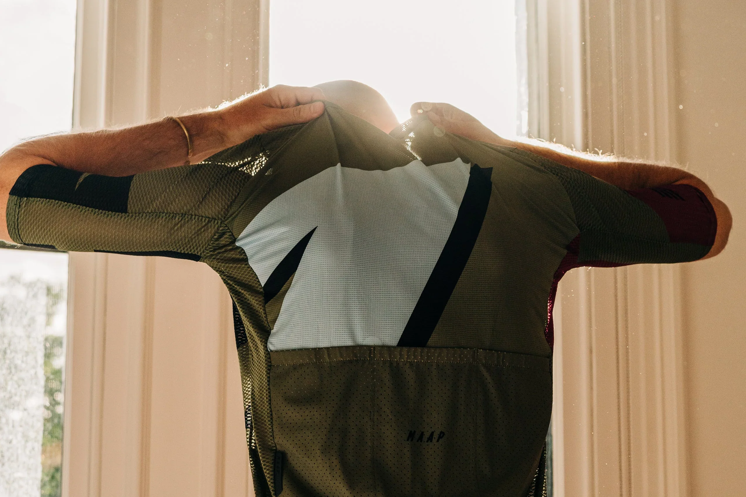 Emerge Ultralight Pro Jersey - Grass - Image 6