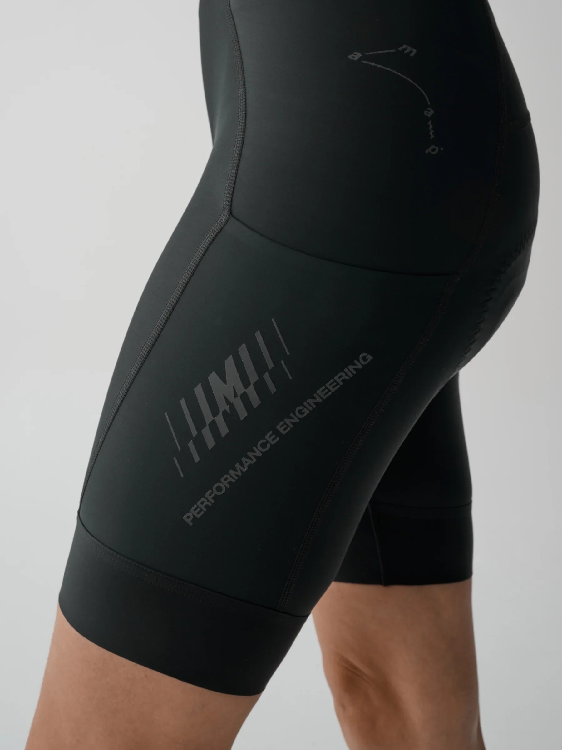Womens Aerate Team Bib Evo Cargo - Black - Image 4