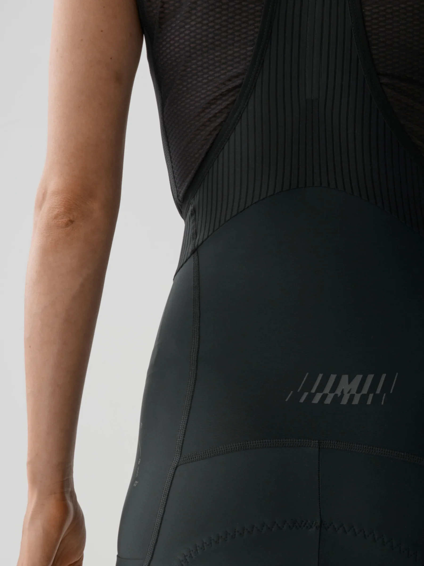 Womens Aerate Team Bib Evo Cargo - Black - Image 6