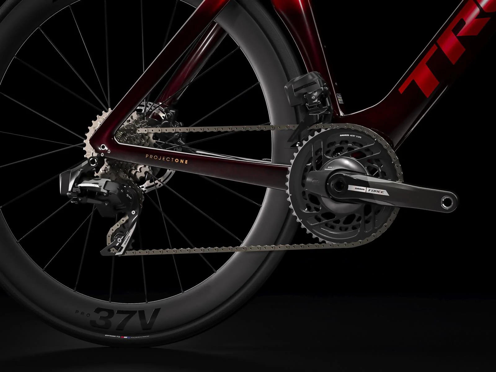 Madone SLR 7 AXS Metallic Red Smoke to Red Carbon Smoke - Image 10