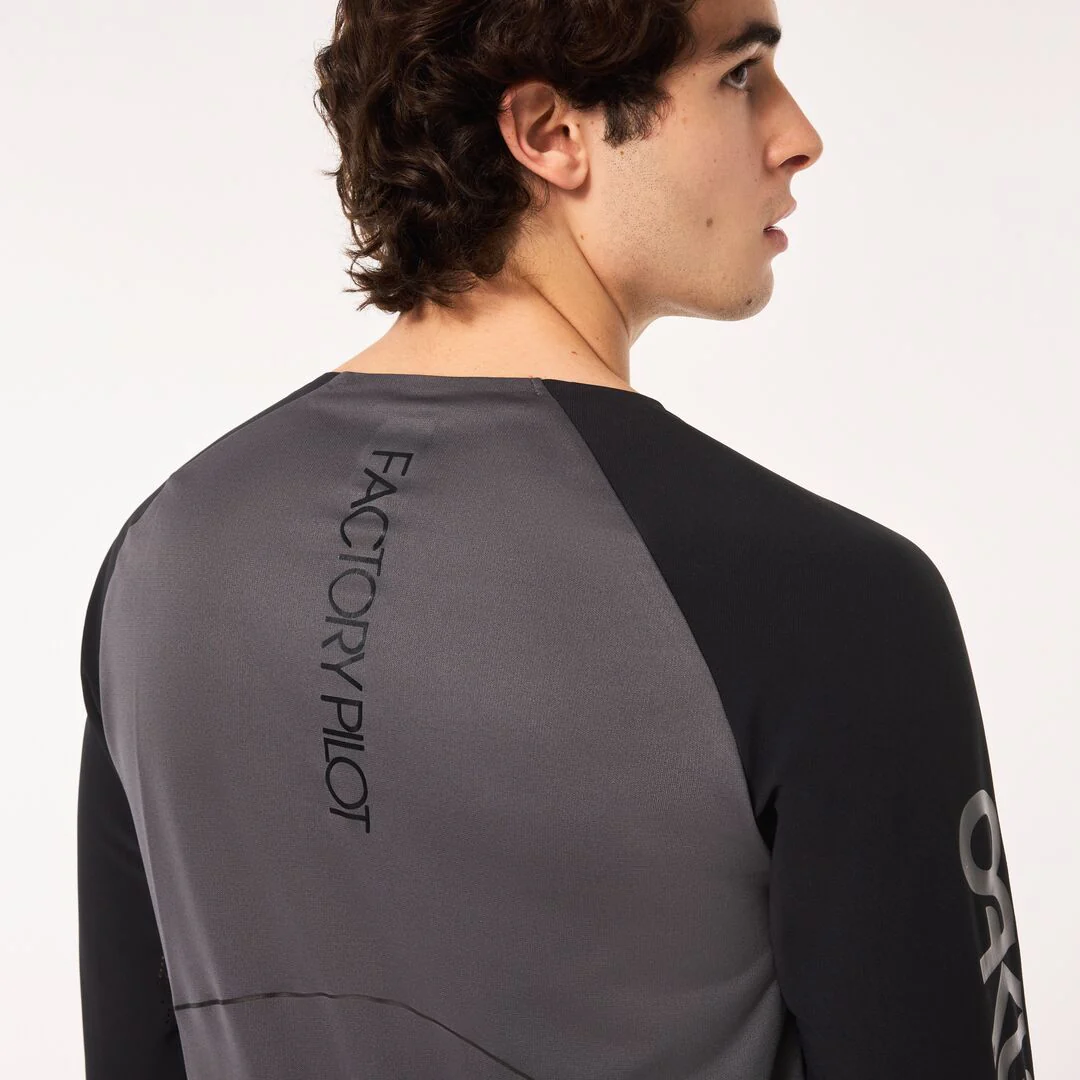 Maven Scrub LS Jersey - Black/Grey - Image 9