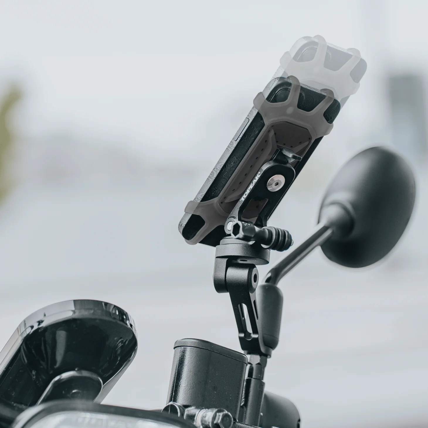 Motorcycle RideCase Mount RM w/Omni RideCase - Image 9