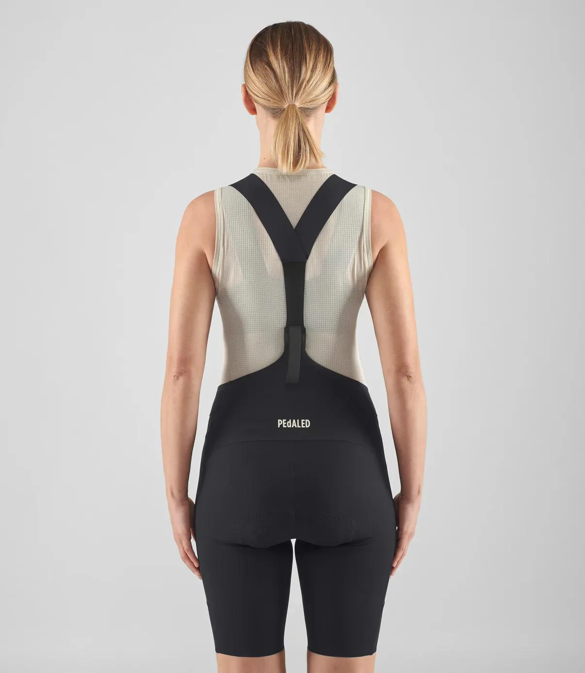 Element Women´s Lightweight Bib Shorts - Black - Image 4