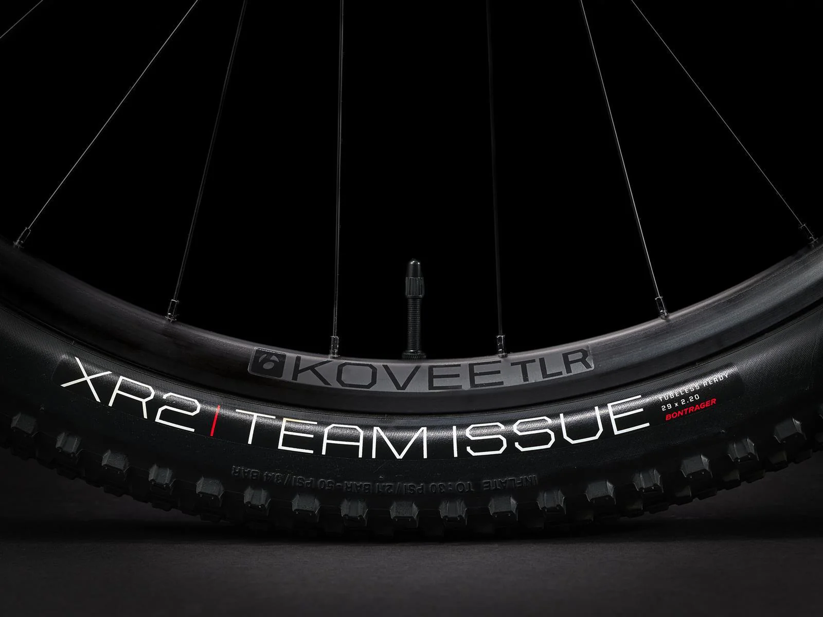 Procaliber 9.5 Gloss Dark Prismatic/Matte Trek Black - Image 7