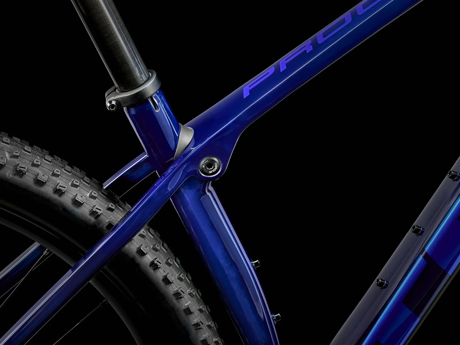 Procaliber 9.7 AXS Carbon Blue Smoke/Deep Dark Blue - Image 3