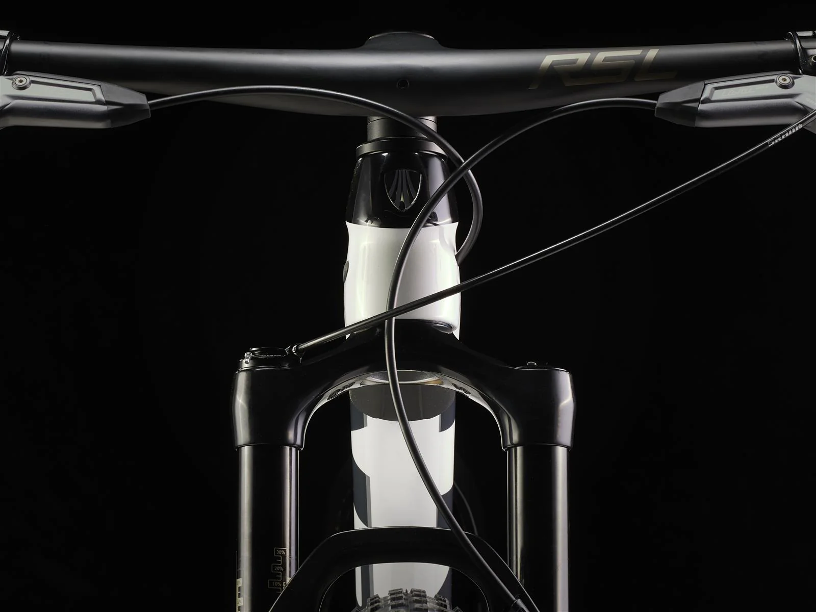 Procaliber 9.7 AXS White Prismatic - Image 10