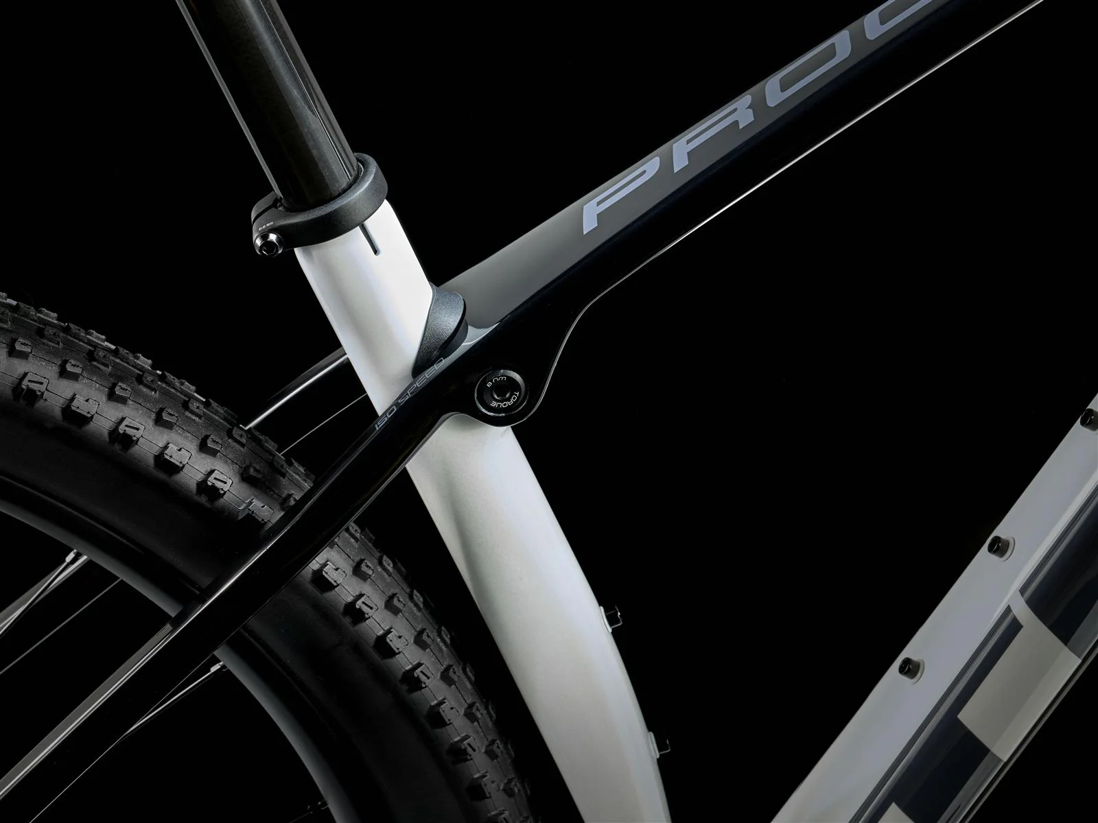 Procaliber 9.7 AXS White Prismatic - Image 3