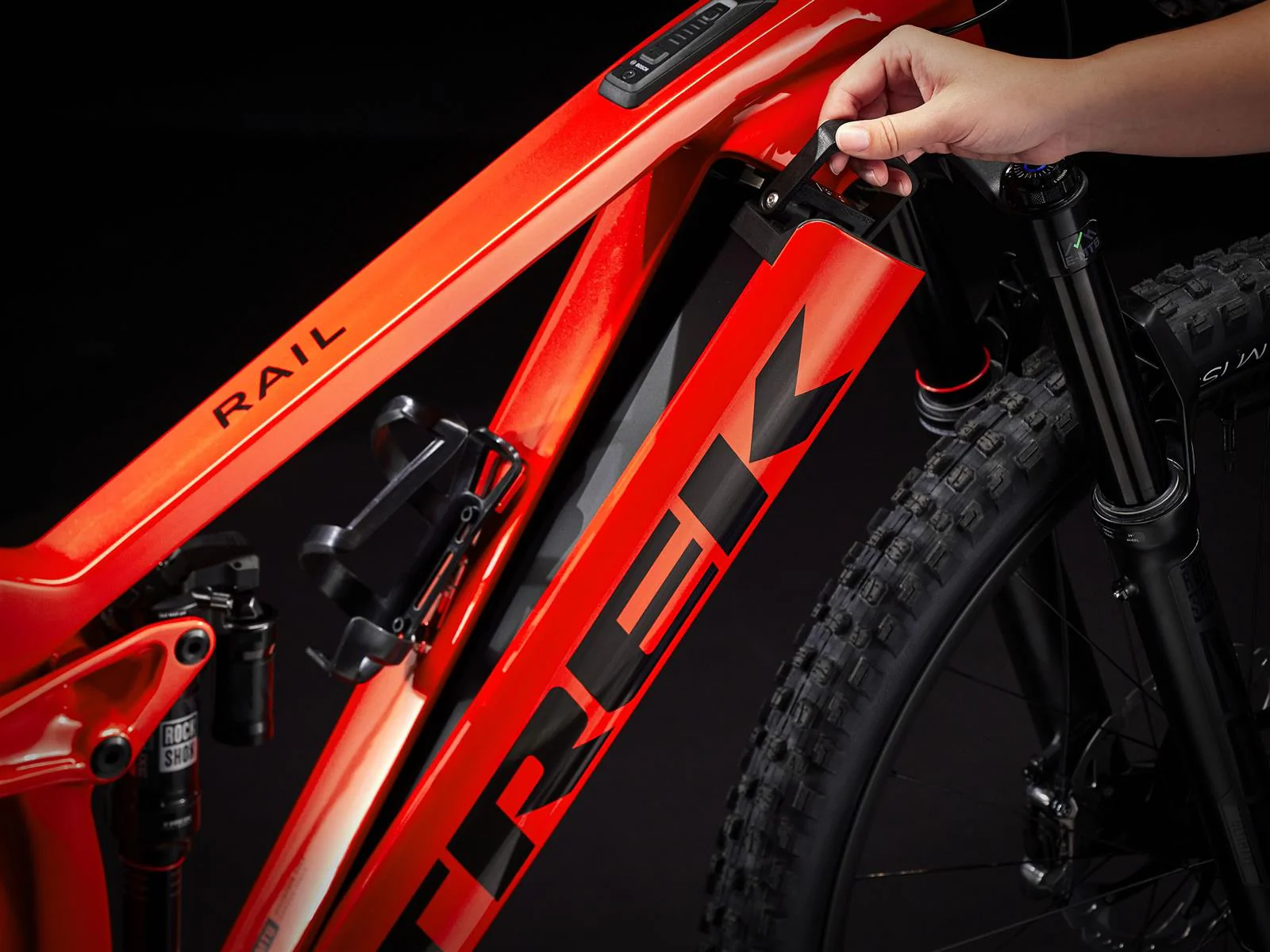 Rail 9.9 XTR Lava 750Wh - Image 5