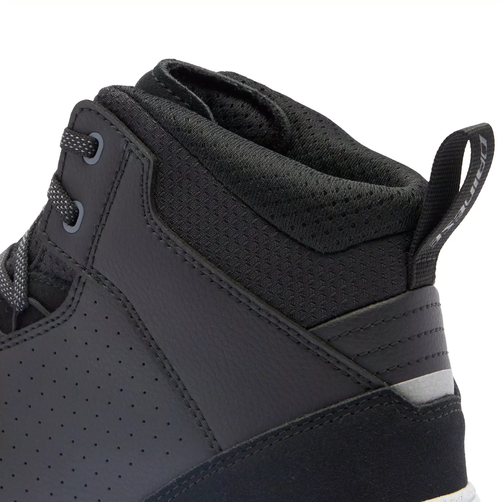 Suburb D-WP Shoes - Black/White/Iron-Gate - Image 9