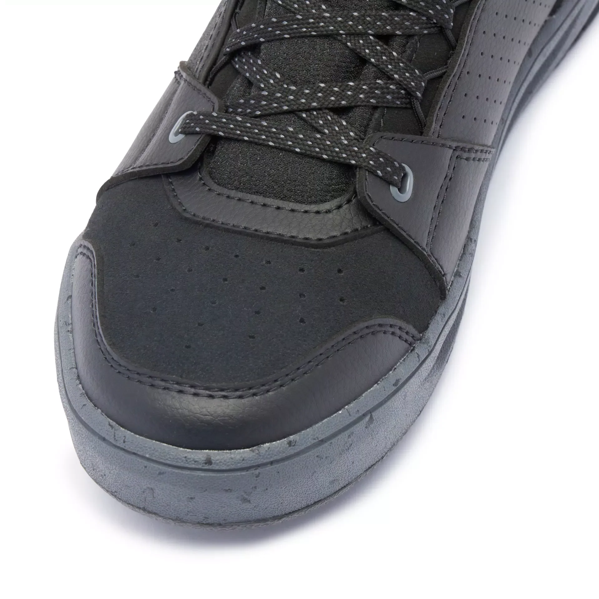 Suburb D-WP Shoes WMN - Black/Iron-Gate/Metal - Image 7