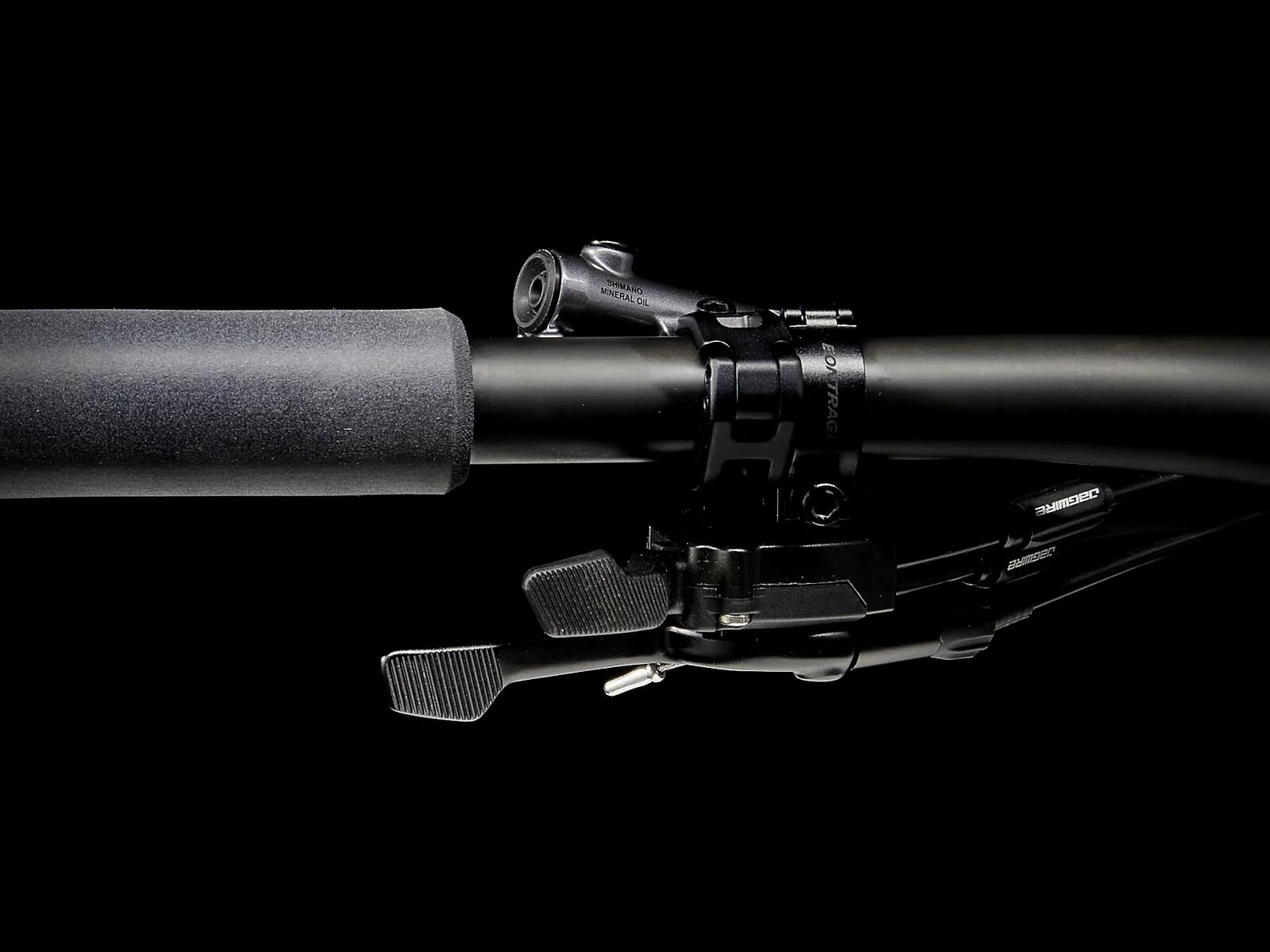 Supercaliber 9.9 XTR Matte Raw Carbon/Gloss Trek Black - Image 7