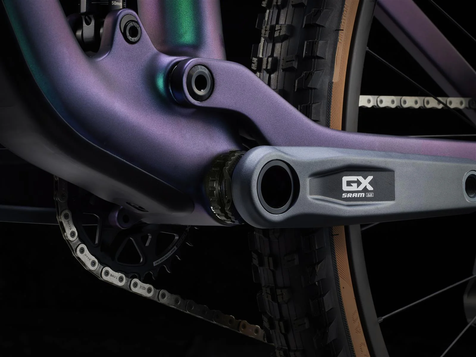 Top Fuel 9.8 GX AXS Matte Emerald Iris - Image 10