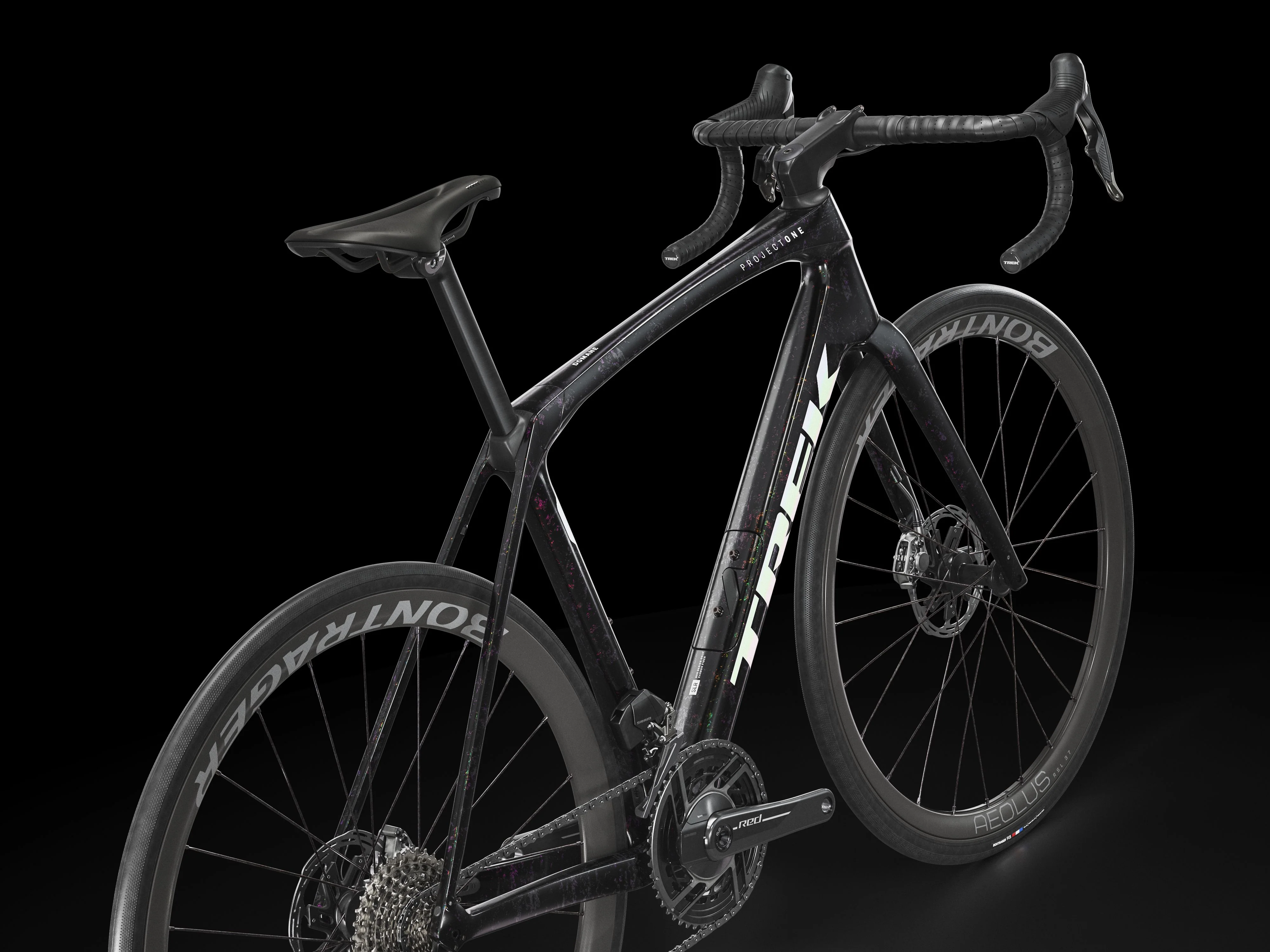 Domane SLR 9 AXS Gen 4 - Prismatic Pearl - Image 3
