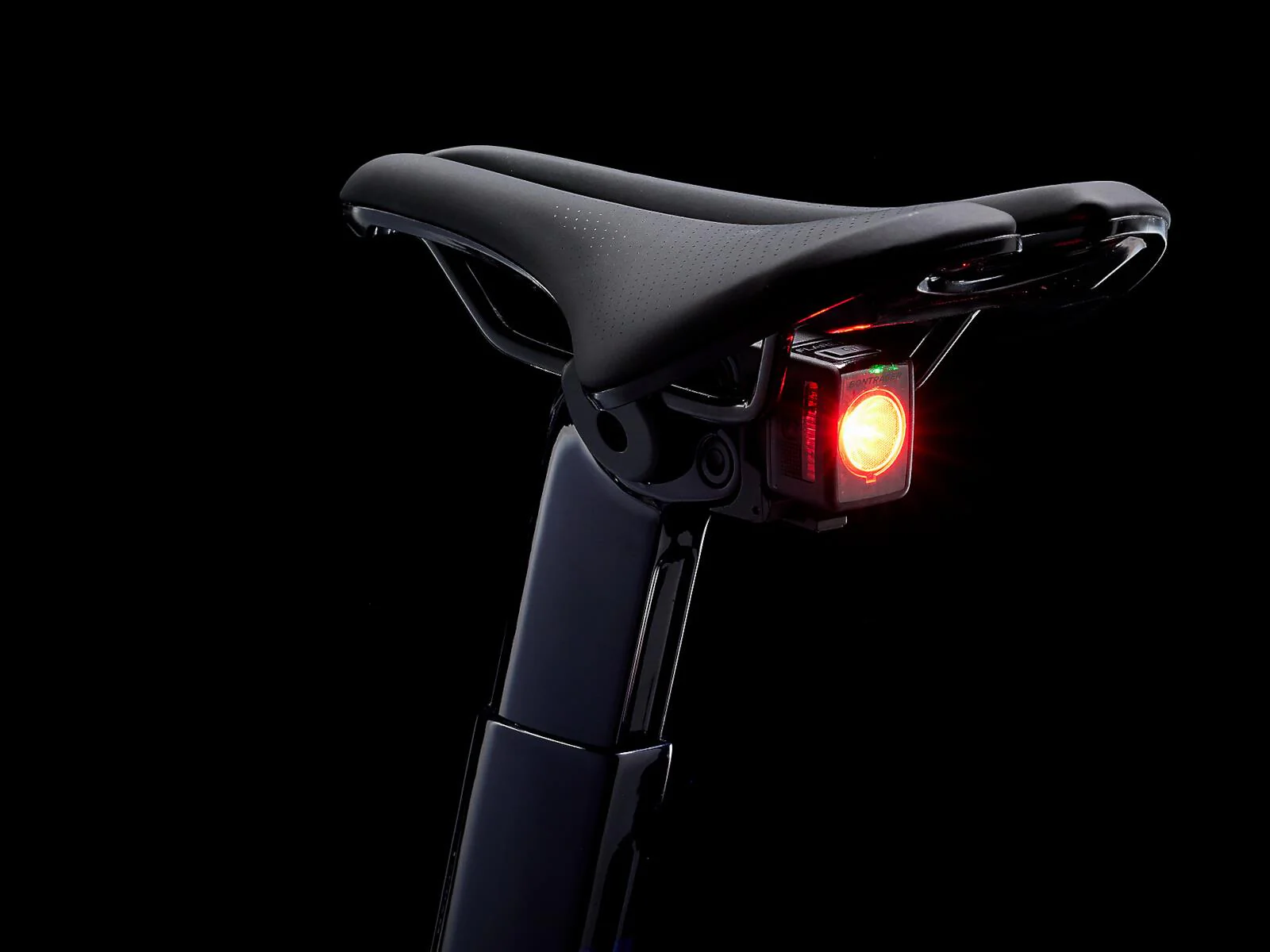 Madone SL 6 Di2 Hex Blue - Image 11